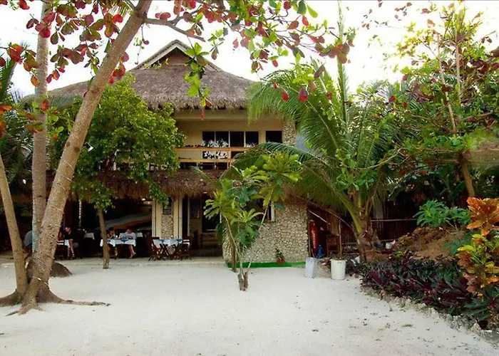 Angelina & Italian Restaurant Resort Malapascua