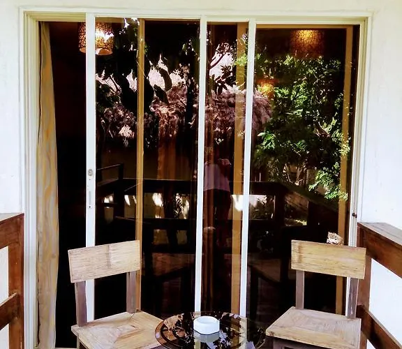 Angelina & Italian Restaurant Resort Malapascua